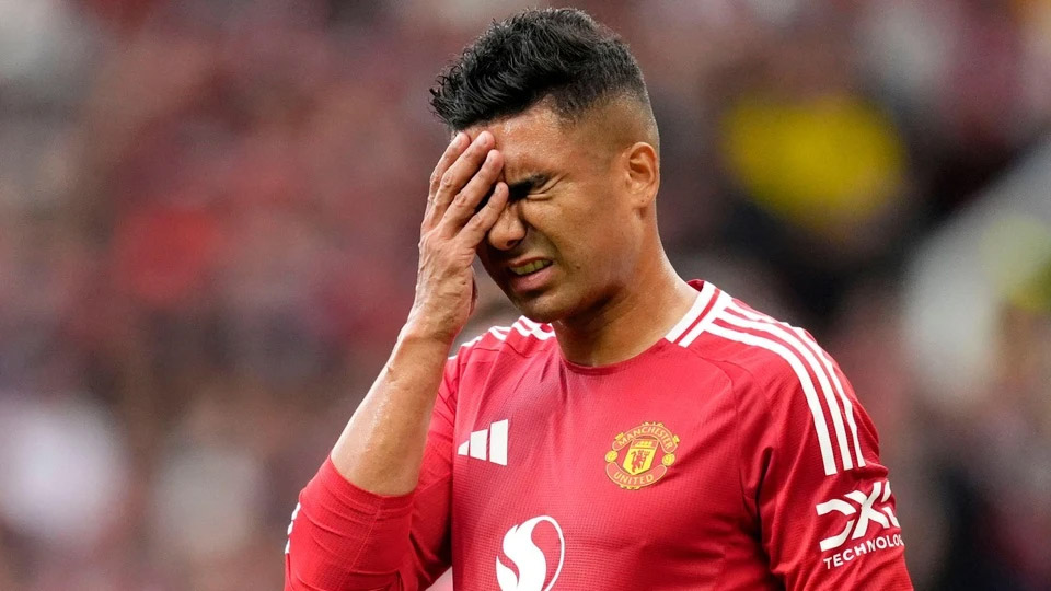 Amorim gạch tên Casemiro
